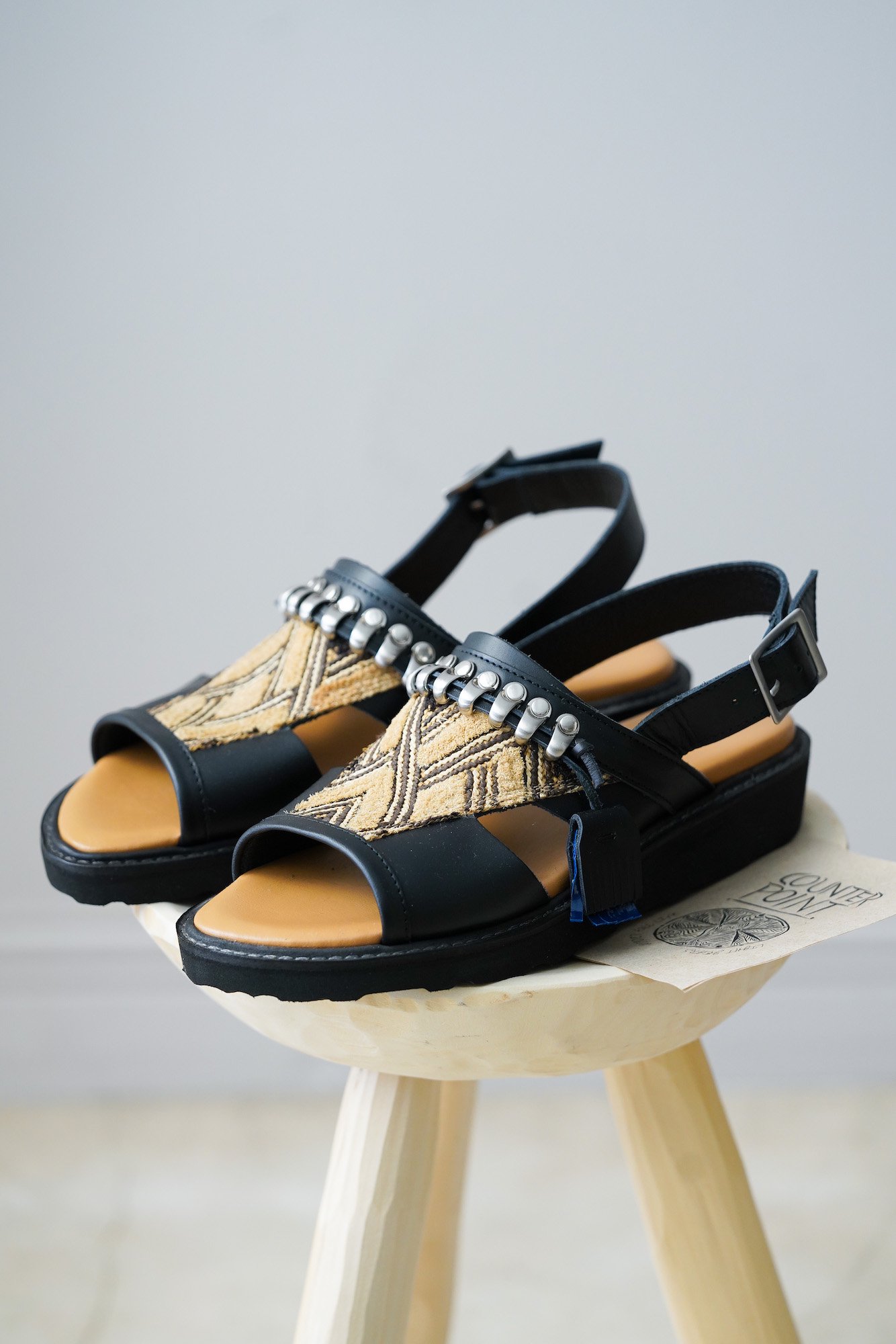 WONDER FULL LIFE - Kuba Sandal Black | www.plazagardens.com