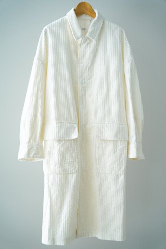 UNIVERSAL TISSU Corduroy coat（White）