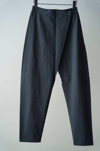 WONDER FULL LIFE Rough silhouette pants（Black） Sサイズ