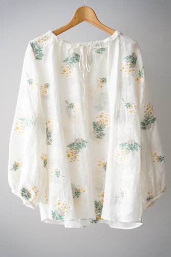 Rijoui Embroidery blouse（natural）