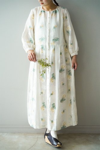 【sale】Rijoui Embroidered dress（Natural）-20%OFF