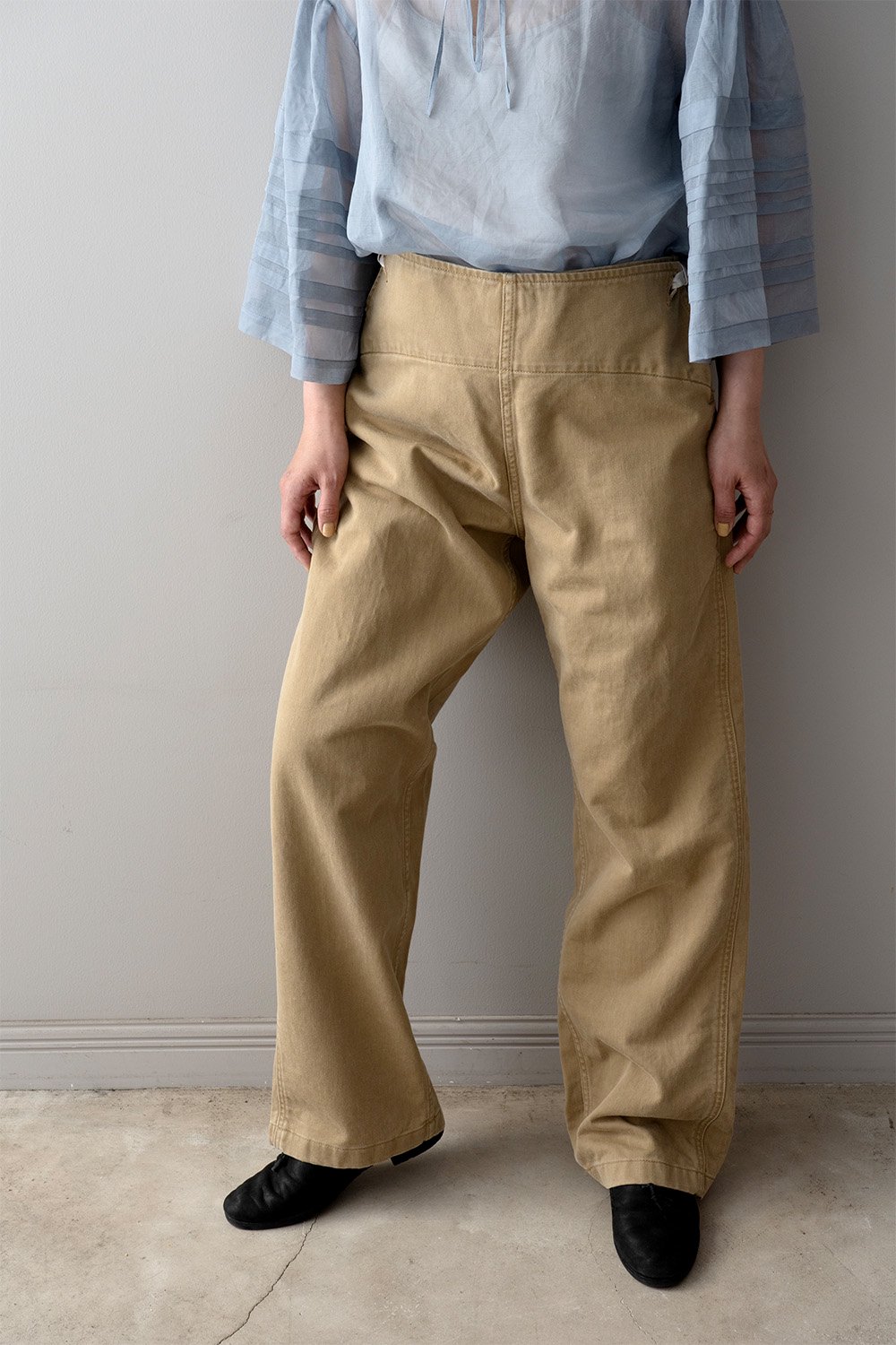 BACK SATIN PANTS 今期 ARCHI パンツ-