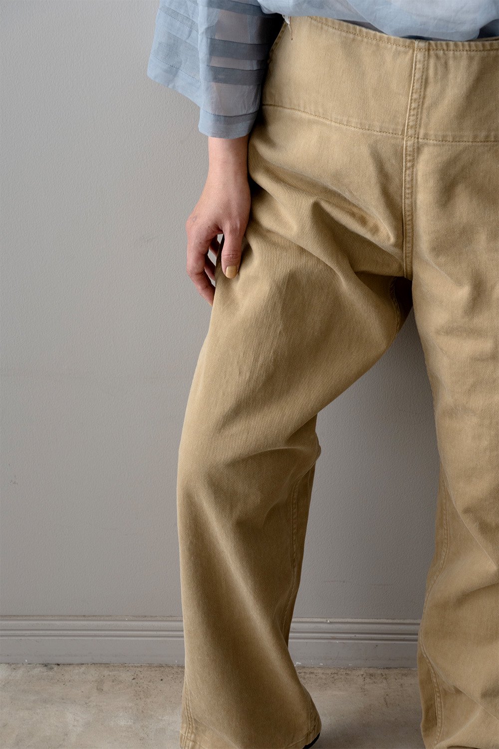 BACK SATIN PANTS 今期 ARCHI パンツ | www.plazagardens.com