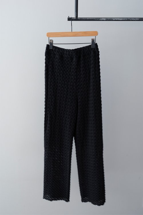 PARIS DE AOUNE Cotton Small Shell Lace Semi-flare Pants（ Black ）