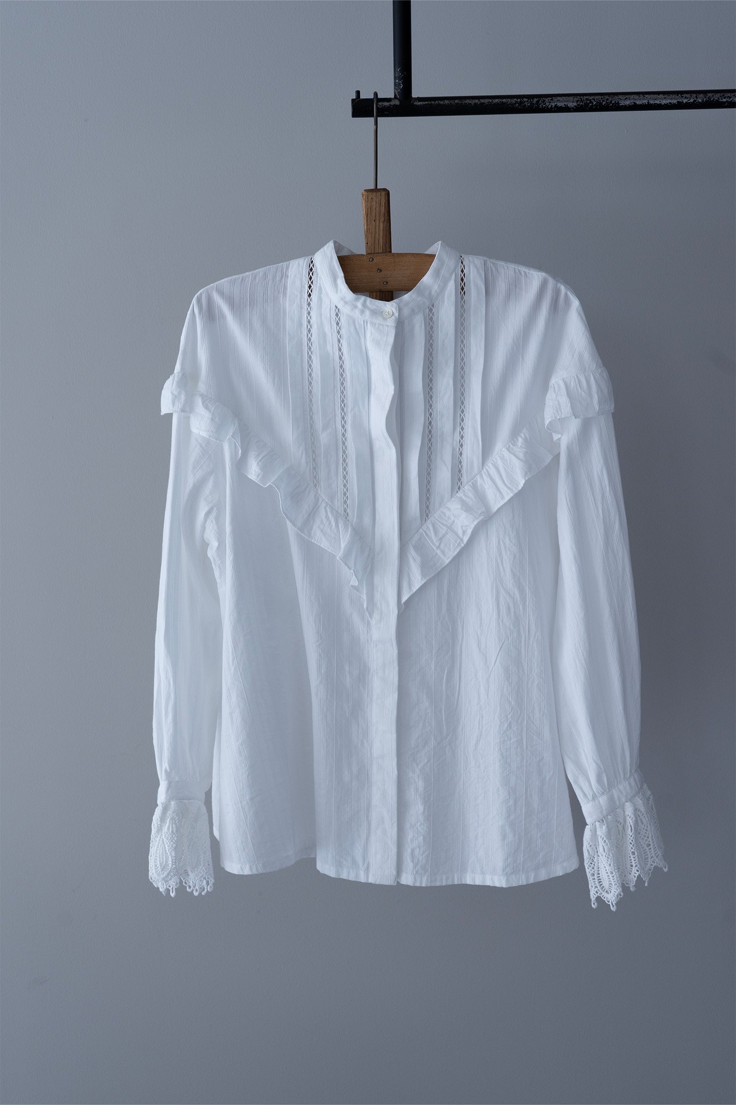 ne Quittez pas Cotton Dobby Stripe Frill Cuff Shirts ( White ) 