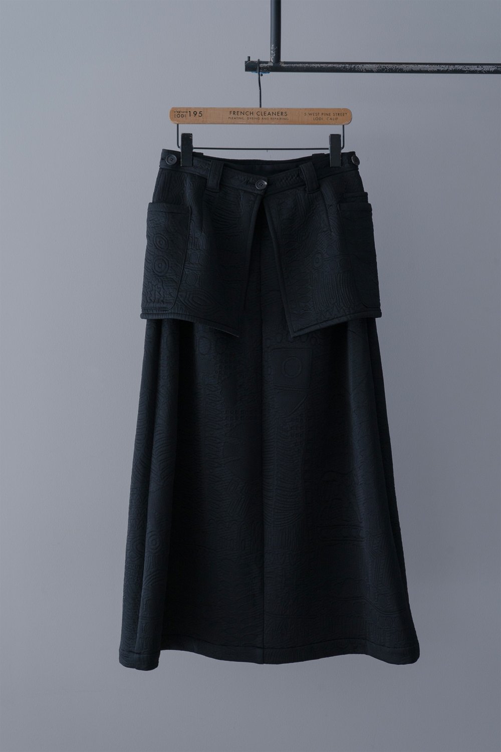 ASEEDONCLOUD Forest Cook's Skirt（ Black ）