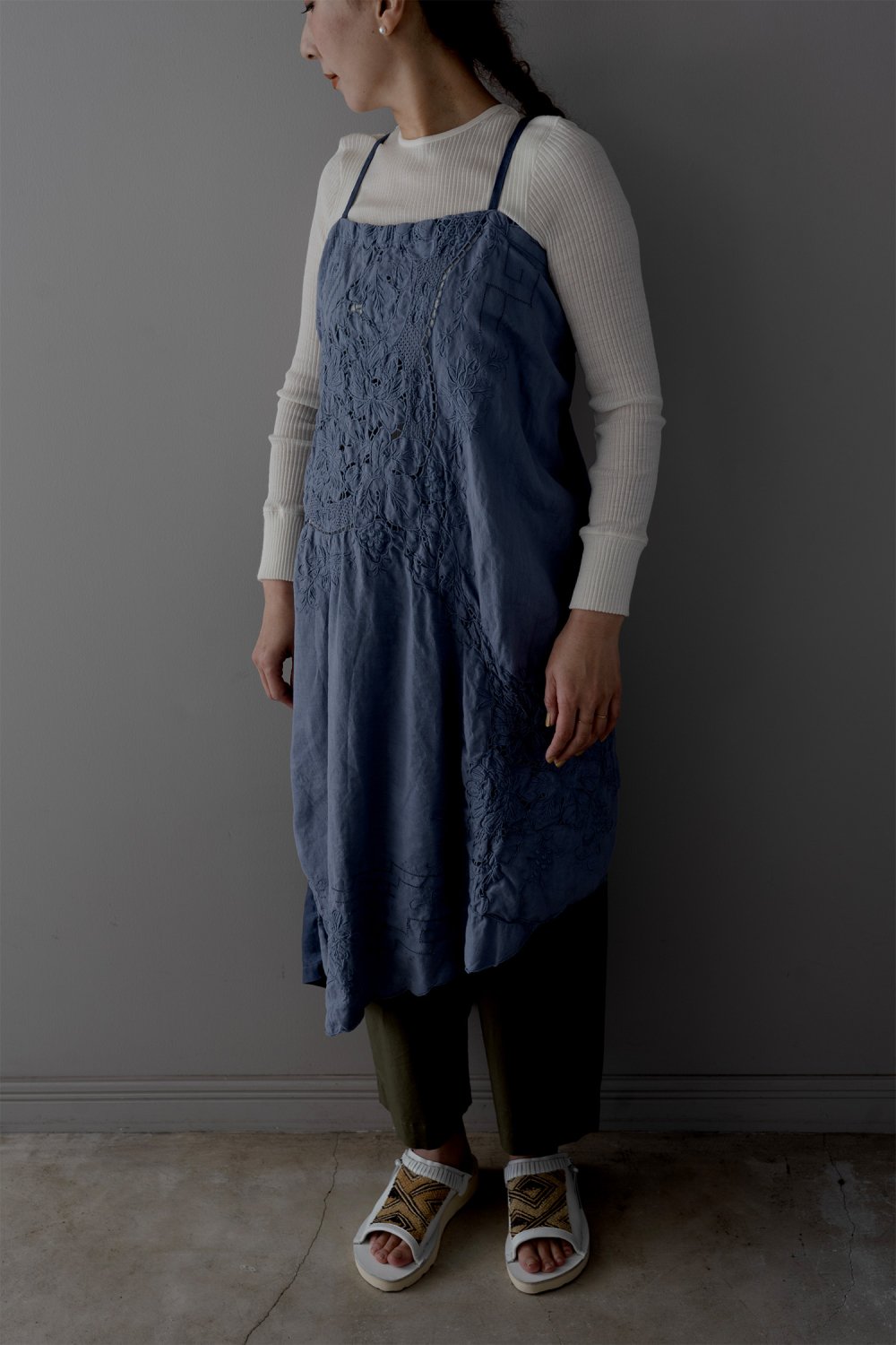 Heriter Embroidery Dress ( Blue )