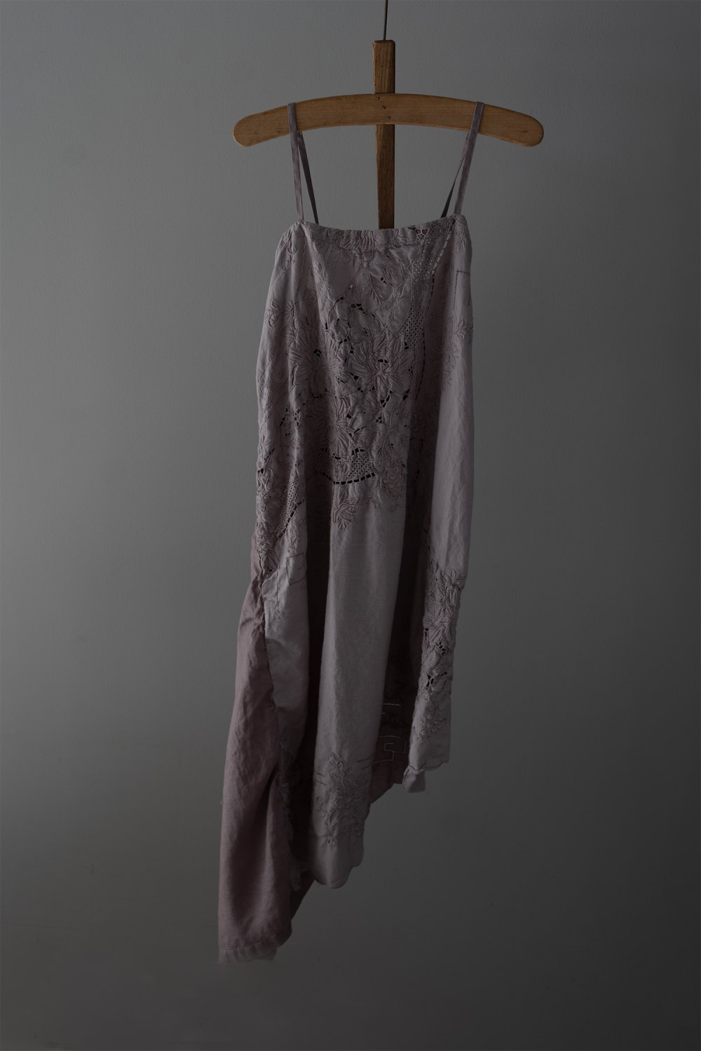 Heriter Embroidery Dress ( Lavender )