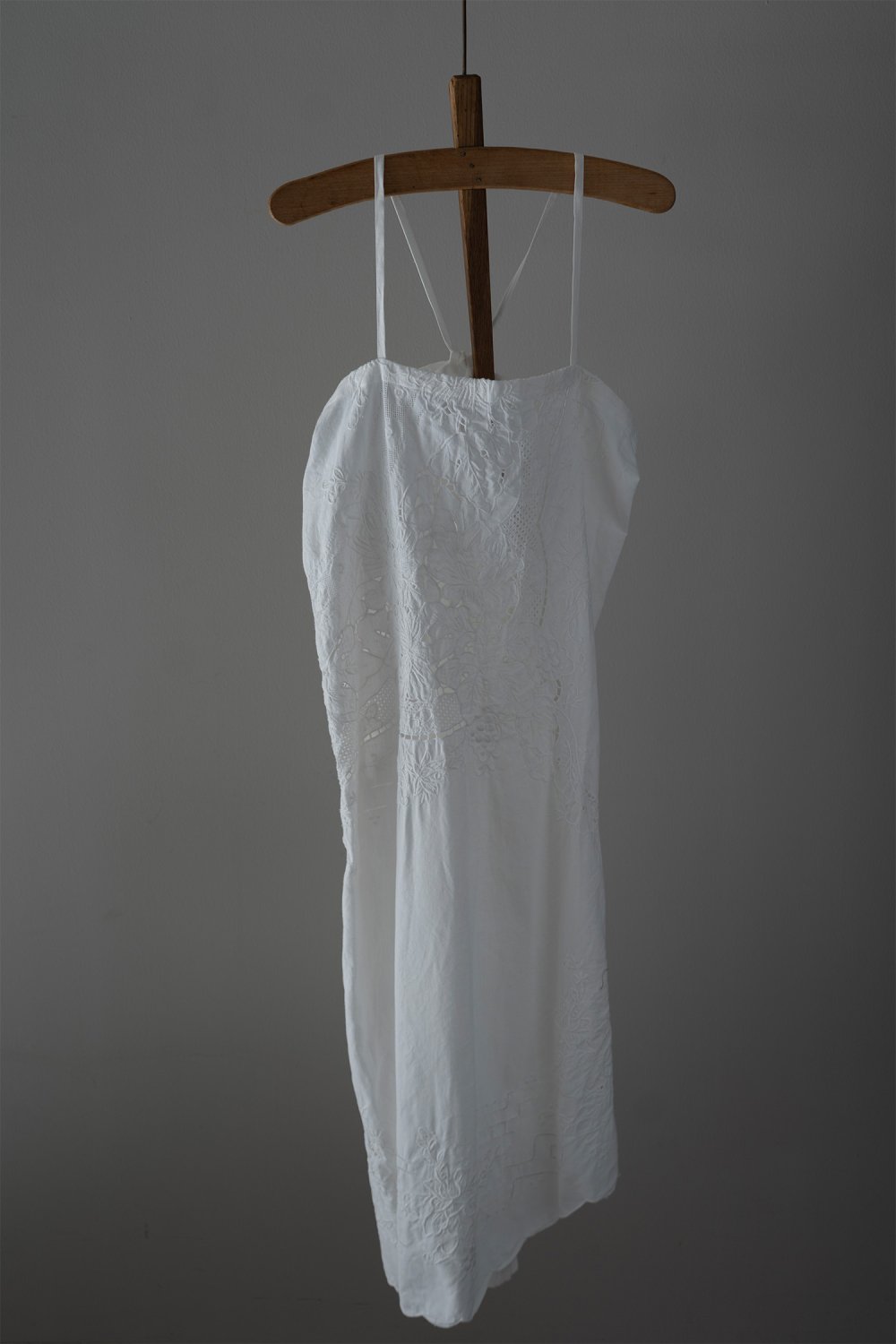 Heriter Embroidery Dress ( White )