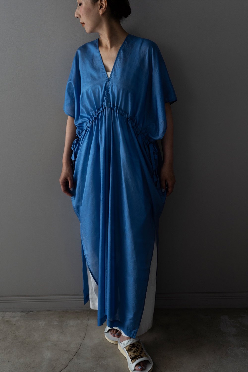 WONDER FULL LIFE Mulberry Silk | Neo Kaftan Dress Blue 