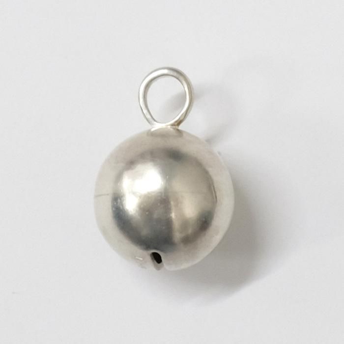 168-3274736_silver