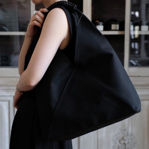 Triangle Bag 58