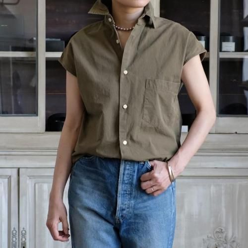 SLEEVELESS J.B WASHED OUT SHIRT