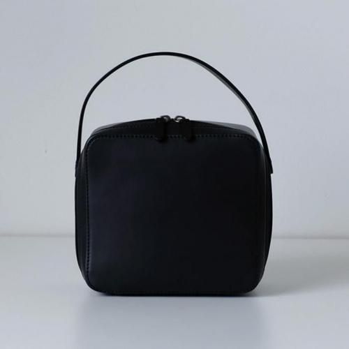 LEATHER SMALL TRAVEL CASE MADE BY AETA