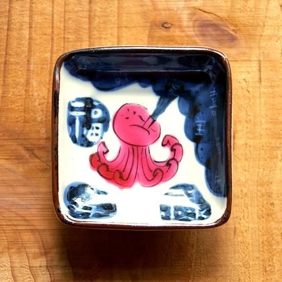 稲葉カヨ 福々絵付け豆皿 福吹く福タコ セレクトヨロズヤ ビオチェド Biochedo 稲葉カヨ 福々絵付け豆皿 福吹く福タコ セレクトヨロズヤ ビオチェド Biochedo