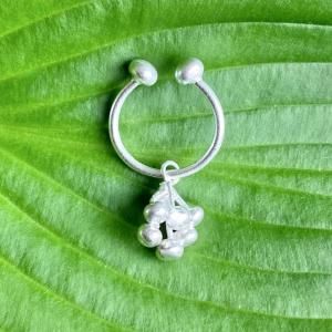 kumik micke<br>-С䡼<br> Karen ear cuff<br>-Toco<img class='new_mark_img2' src='https://img.shop-pro.jp/img/new/icons14.gif' style='border:none;display:inline;margin:0px;padding:0px;width:auto;' />