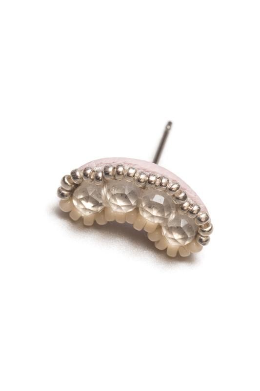 122.frill⚮̈ ミナペルホネン*handmadeピアス/イヤリング* tambourine ピアス - minä perhonen