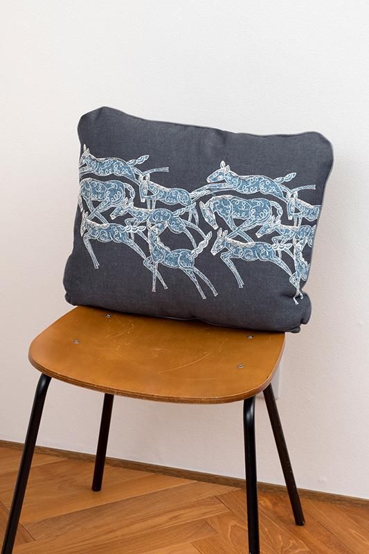 mina perhonen gnocchi cushion -papurikko- - ミナペルホネン