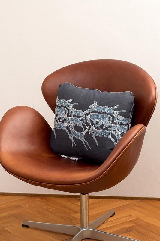 新品Lサイズ】ミナペルホネン papurikko cushion - メルカリ