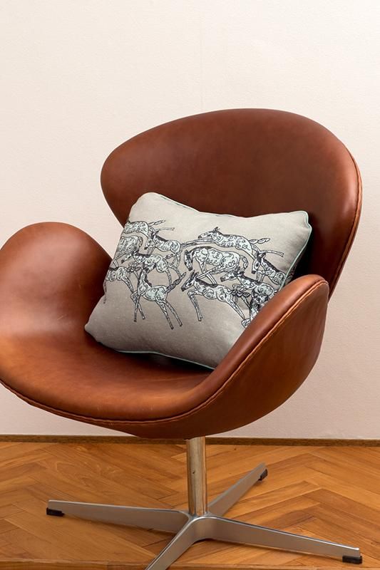 新品Lサイズ】ミナペルホネン papurikko cushion - メルカリ