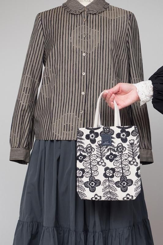 ミナペルホネン　トーストバッグ　swing garden　ブラック　新品タグあり mina perhonen 25-26aw collection swing garden toast bag IV