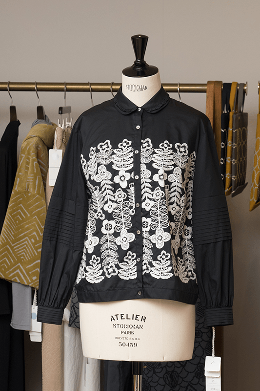 ミナペルホネン swing garden ブラウス【新品 36】 ミナペルホネン swing garden ブラウス【新品 36】