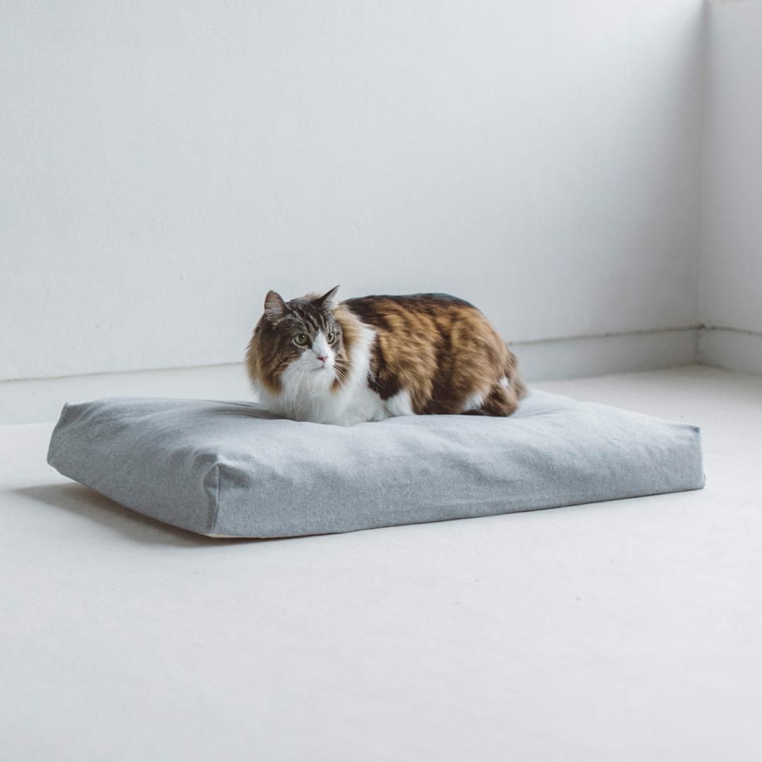 猫のベッドはペットグッズ 通販/販売のフリーステッチ