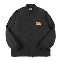 <img class='new_mark_img1' src='https://img.shop-pro.jp/img/new/icons50.gif' style='border:none;display:inline;margin:0px;padding:0px;width:auto;' />【STANDARD CALIFORNIA】SD OUTDOOR LOGO PATCH COACH JACKET　BLACK　コーチジャケット　スタンダードカリフォルニア