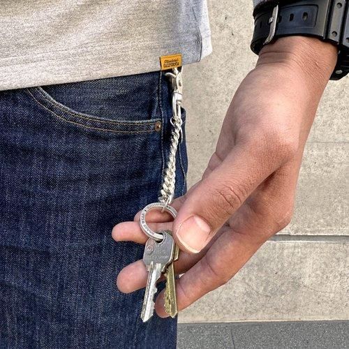 STANDARD CALIFORNIA】BUTTON WORKS×SD KEY CHAIN SILVER キー