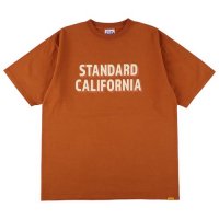 <img class='new_mark_img1' src='https://img.shop-pro.jp/img/new/icons14.gif' style='border:none;display:inline;margin:0px;padding:0px;width:auto;' />STANDARD CALIFORNIASD HEAVYWEIGHT SIGN PAINT LOGO TBROWNTġɥե˥