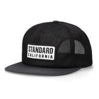 <img class='new_mark_img1' src='https://img.shop-pro.jp/img/new/icons14.gif' style='border:none;display:inline;margin:0px;padding:0px;width:auto;' />STANDARD CALIFORNIASD BOX LOGO PATCH ALL MESH CAPBLACKå奭åסɥե˥