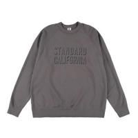 <img class='new_mark_img1' src='https://img.shop-pro.jp/img/new/icons14.gif' style='border:none;display:inline;margin:0px;padding:0px;width:auto;' />STANDARD CALIFORNIASD PIMA CREW LOGO SWEATCHARCOALԥޥåȥå
