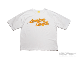 AMERICAN GRAFFITI with Cloveru - WHITE.<img class='new_mark_img2' src='https://img.shop-pro.jp/img/new/icons5.gif' style='border:none;display:inline;margin:0px;padding:0px;width:auto;' />