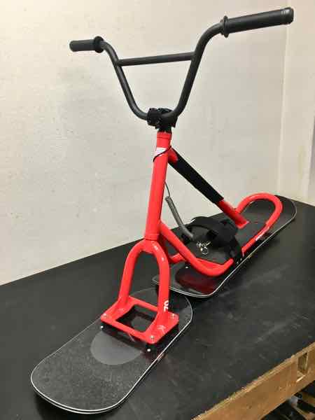 フリースタイル入門】スノースクート SNOWSCOOT ナナマル 70 Flash Red ...