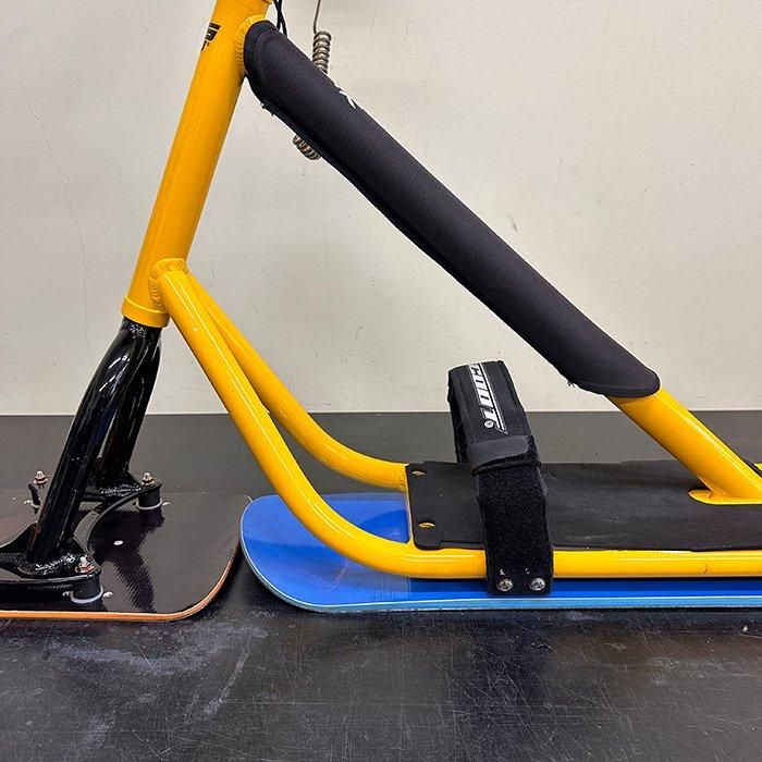 定価30万超？　jykk ジック　スノースクート　アルミフレーム　スノーバイク PRODUCTS 一覧 PRODUCTS - SNOWSCOOT® [スノースクート