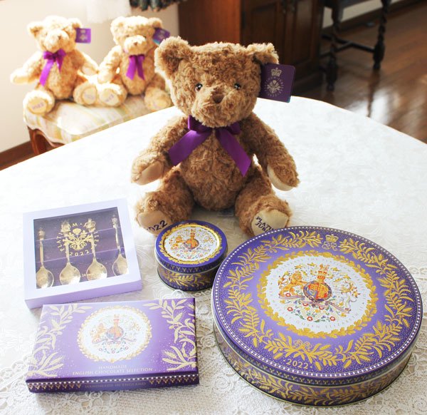 エリザベス女王在位７０年バッキンガム宮殿オフィシャル商品
