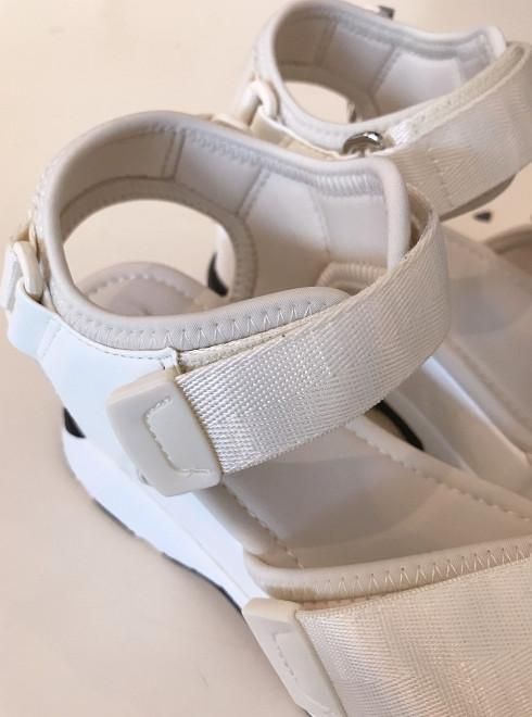 Snidel スナイデル スニーカーソールサンダル 21春夏 Swgs サンダル 通販セレクトショップ Heartyselect Todayful Snidel Celford Converse Enasoluna等正規取扱 大阪枚方くずは Snidel スナイデル スニーカーソールサンダル 21春夏 Swgs サンダル 通販セレクトショップ Heartyselect Todayful Snidel Celford Converse Enasoluna等正規取扱 大阪枚方くずは
