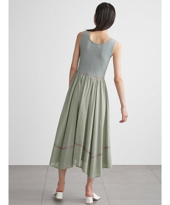 Lily Brown （リリーブラウン)ラインニットドッキングワンピース