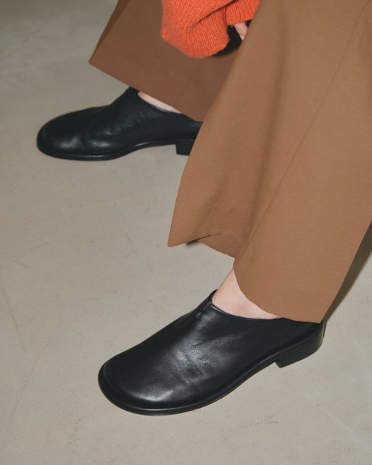 TODAYFUL (トゥデイフル）Slide Leather Shoes ★ 23秋冬予約【12221010 12311015】フラットシューズ 　 入荷時期：5月下旬〜 - 通販セレクトショップ HeartySelect | 