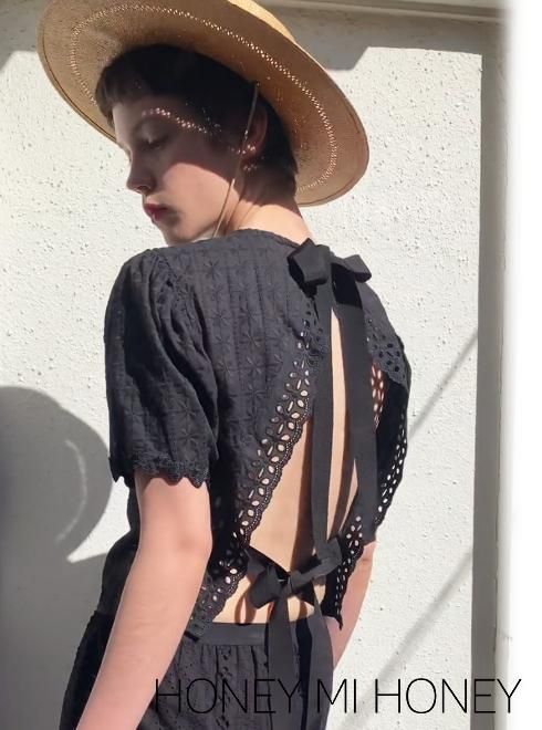 Honey mi Honey (ハニーミーハニー）back open blouse 22春夏