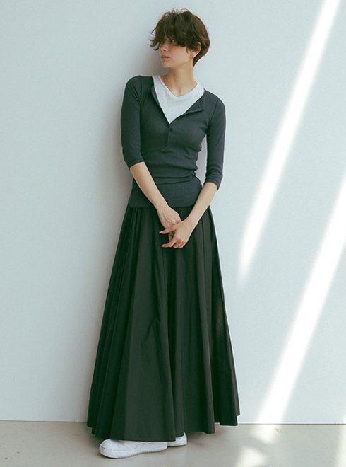 最大70％オフ！ 美品 ETRE TOKYO 復刻版 HAND MADE KNIT GOWN