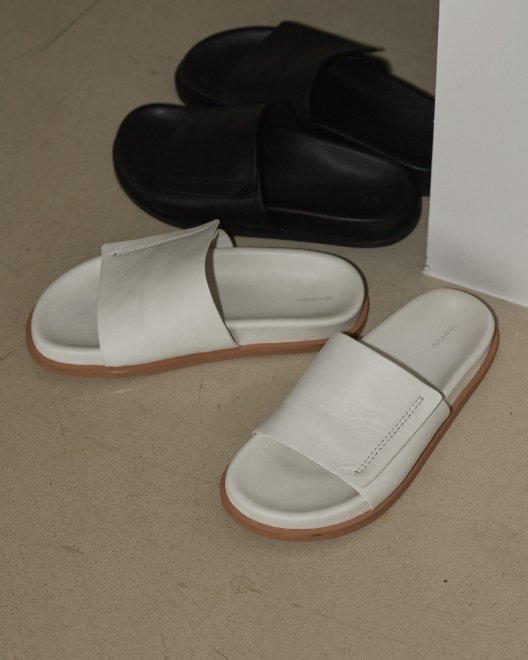 TODAYFUL (トゥデイフル）Leather Slide Sandals☆ 23春夏予約