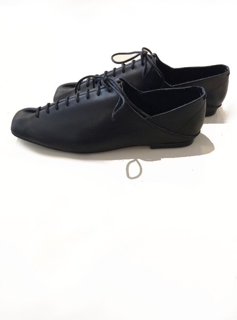 TODAYFUL (トゥデイフル）'Laceup Leather Shoes''★ 23秋冬【12321011】フラットシューズ　GLD：2月中旬~  - 通販セレクトショップ HeartySelect | TODAYFUL.SNIDEL.CELFORD.COCODEAL等正規取扱　大阪枚方くずは