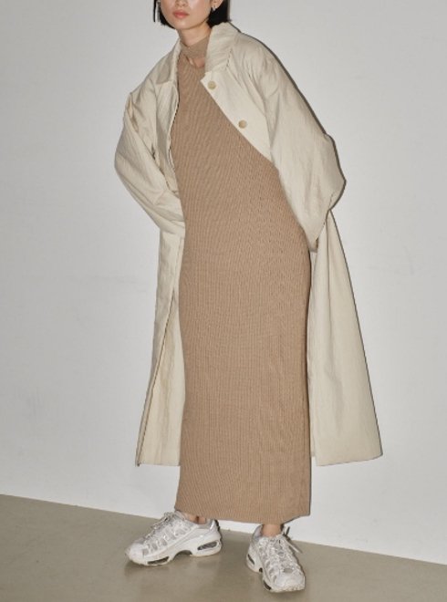 TODAYFUL (トゥデイフル）Slit Neck Knitdress ☆ 24春夏予約【12410323】マキシワンピース 入荷予定 :  3月下旬～ - 通販セレクトショップ HeartySelect | TODAYFUL.SNIDEL.CELFORD.COCODEAL等正規取扱  大阪枚方くずは