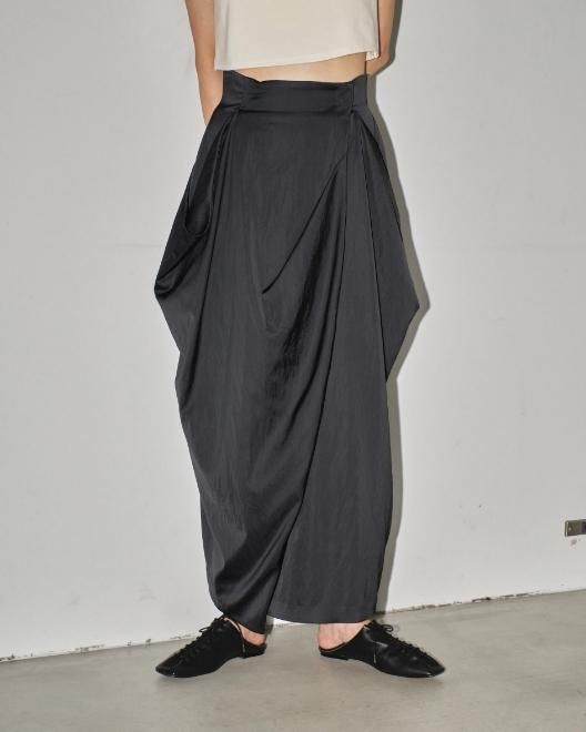 TODAYFUL (トゥデイフル）Satin Drape Skirt ★ 24春夏予約【12410803】ロング・マキシスカート 入荷予定 :  5月中旬～ - 通販セレクトショップ HeartySelect |