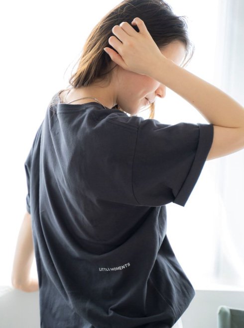 Ungrid (アングリッド)フォトビッグロゴTee 24春夏【112422723501】Tシャツ - 通販セレクトショップ HeartySelect  | TODAYFUL.SNIDEL.CELFORD.COCODEAL等正規取扱　大阪枚方くずは