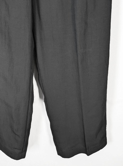 TODAYFUL (トゥデイフル）Asymmetry Twill Trousers★ 24秋冬【12420708】パンツ - 通販セレクトショップ  HeartySelect | TODAYFUL.SNIDEL.CELFORD.COCODEAL等正規取扱　大阪枚方くずは