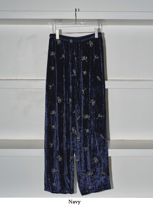 TODAYFUL (トゥデイフル）Embroidery Velour Pants★ 24秋冬予約【12420703】パンツ 入荷予定 : 8月下旬～  - 通販セレクトショップ HeartySelect | TODAYFUL.SNIDEL.CELFORD.COCODEAL等正規取扱　大阪枚方くずは