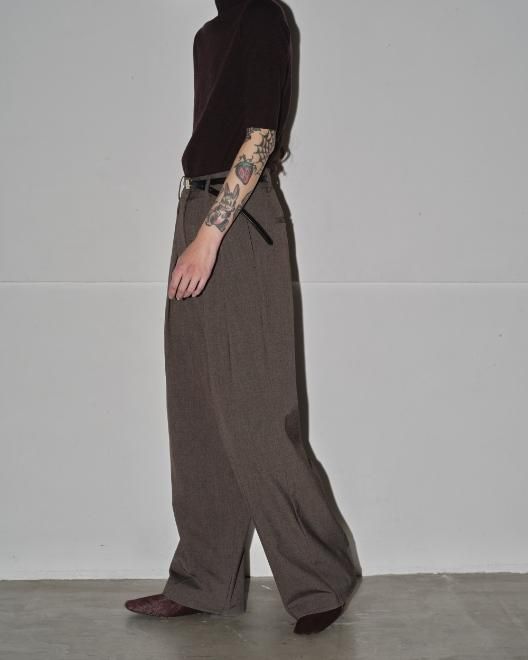 TODAYFUL (トゥデイフル）Doubletuck Smooth Trousers☆ 24秋冬予約 ...