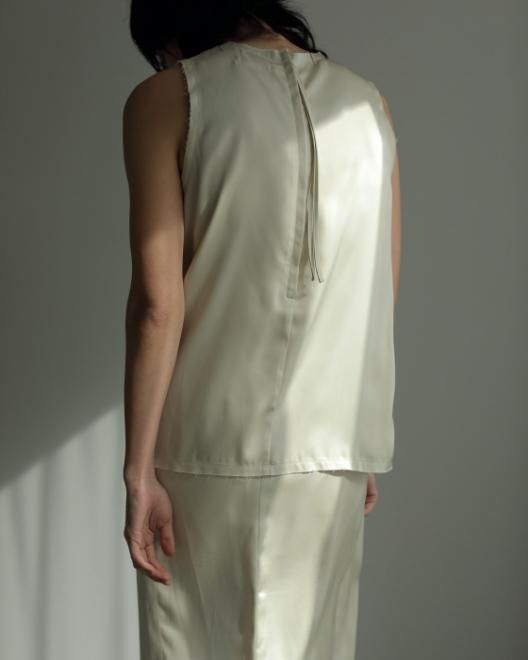anuke(アンヌーク)Satin Tanktop 24春夏【62410405】タンク